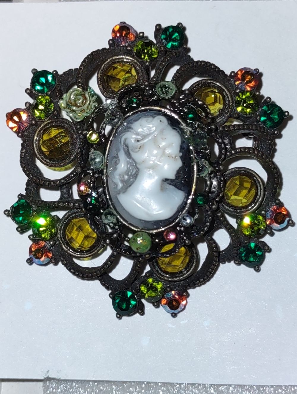 Cameo Black Metal w/ Green Crystals, Pearls, Rose Flower